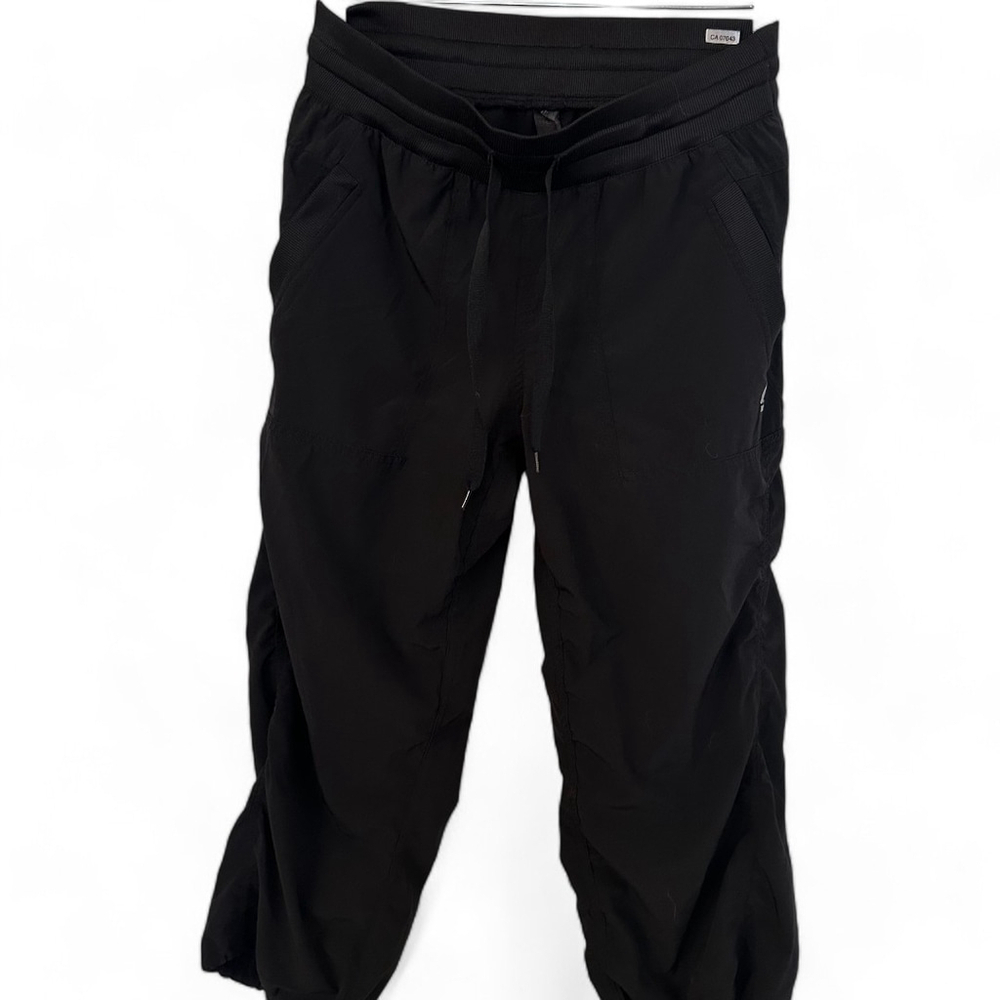 Women's RBX Black Capri Pants Size M